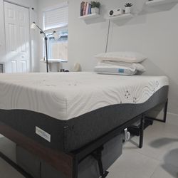 Clean Full Mattress – Smoke-Free Home W/ Frame