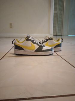 Nike Shoes Size 6 In Male