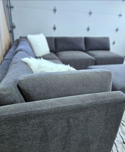 Costco Modular Sectional with Ottoman.