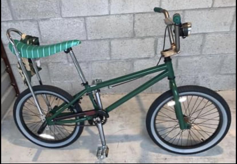 Stranger things lucas cheap bike