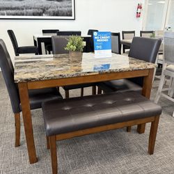 🔥 5 Pc Dining Table Set w/ Bench – Just $299!