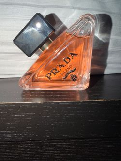 Prada Perfume