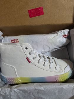 Levi's Women's Shoes