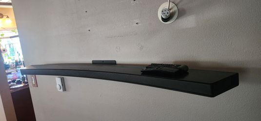 Must sell ! Sound bar samsung set