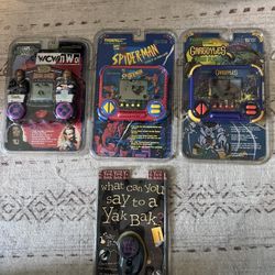 Retro Toys Tiger Electronics And Yak Bak 