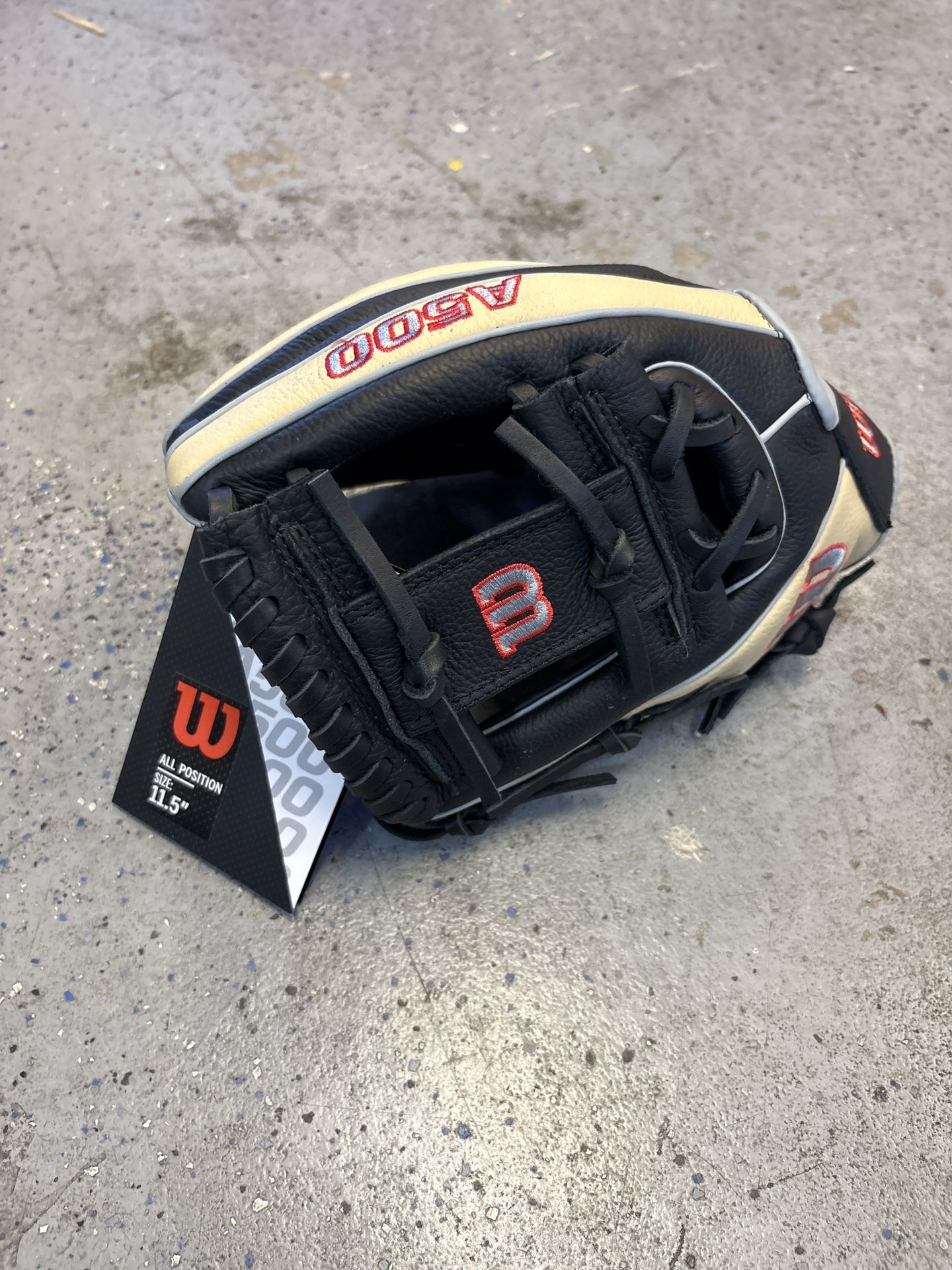 Wilson A500 11.5” Youth Baseball Glove LHT