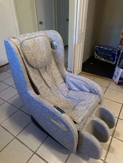 nine-core massage chair