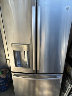 REFRIGERATOR GE 36” counter depth