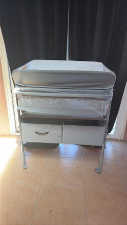 Baby changing table