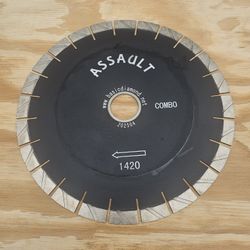 Assault Combo Blade