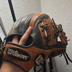 Wilson A2K Glove 