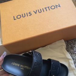 Bom Dia Flat Comfort Mule Louis Vuitton 