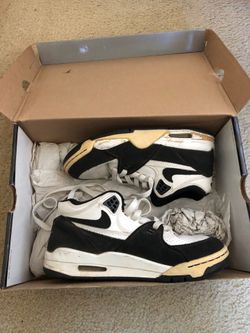 Nike Air Flight Black/white Size 5.5Y