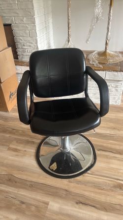 Black Salon Styling Chair with Chrome Base