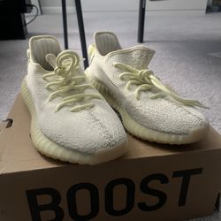 Yeezy Boost 350 V2
