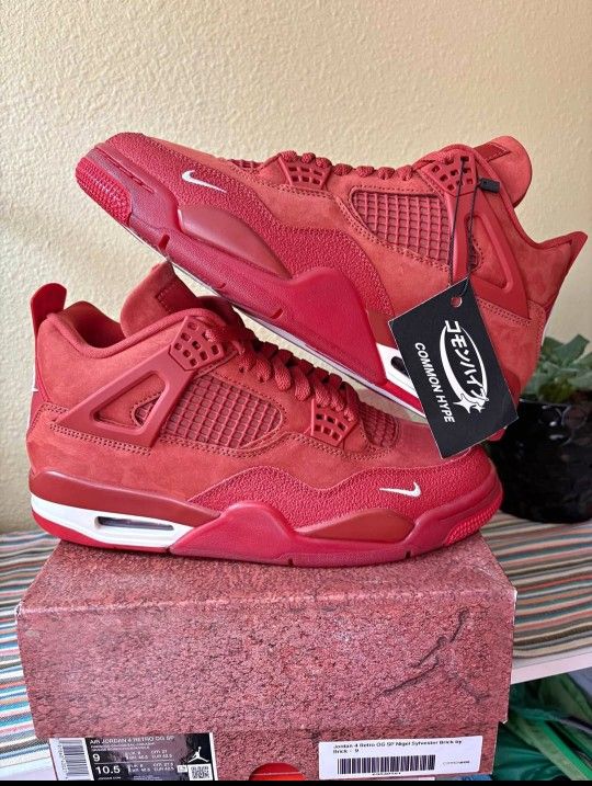Air Jordan 4 retro brick by brick size 9 DS ( non negotiable. No trade )