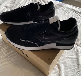 Mens Size 11 Nike Daybreak Type Black And White
