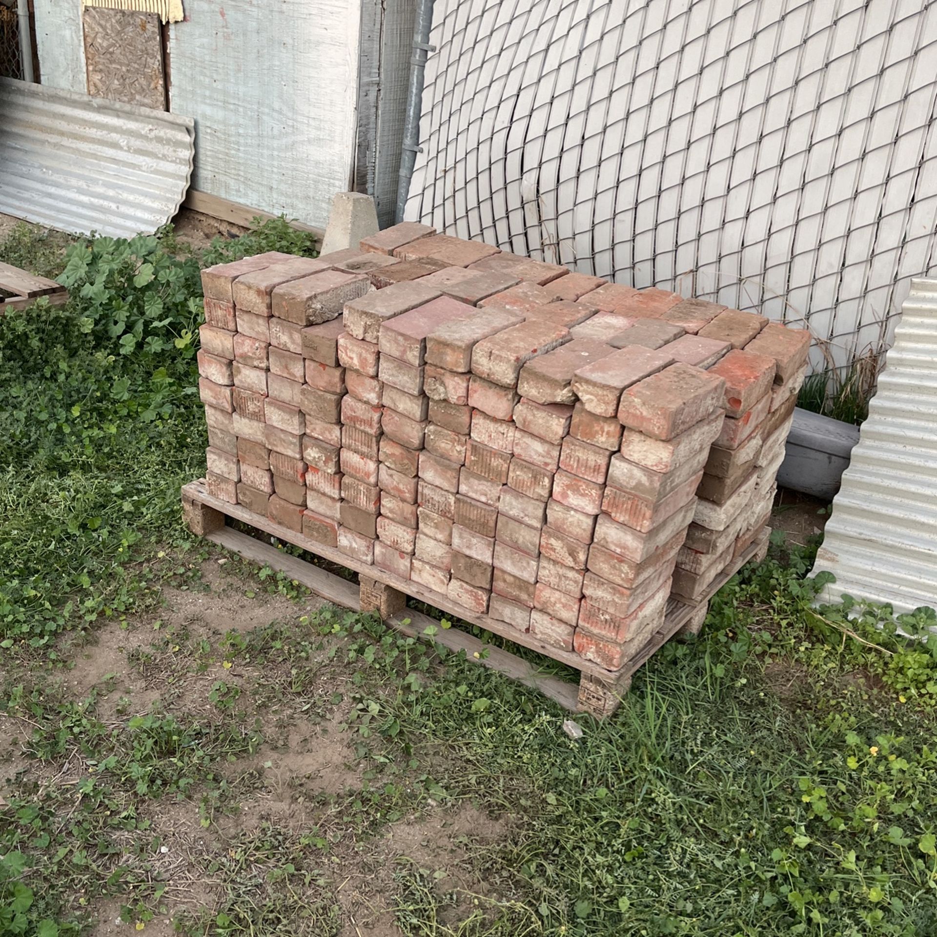 Used Bricks For Sale - a2fzyww