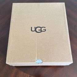 UGG Classic Short Il Boot 