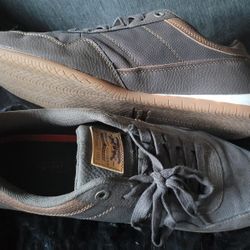 Barley Used Size 12 men