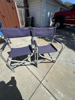 2 chairs