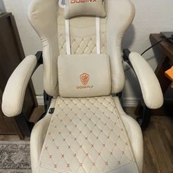 Gaming Chair With Massage 