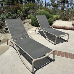 2 Pool Chairs 
