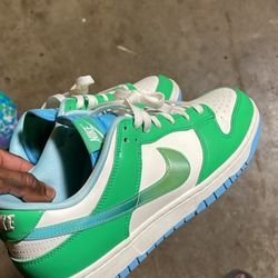 Nike Dunks