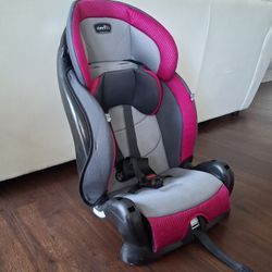 Car Seat (clean)