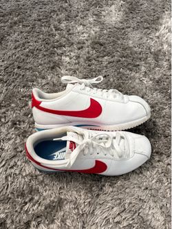 Size 7 women’s Nike Cortez sneakers