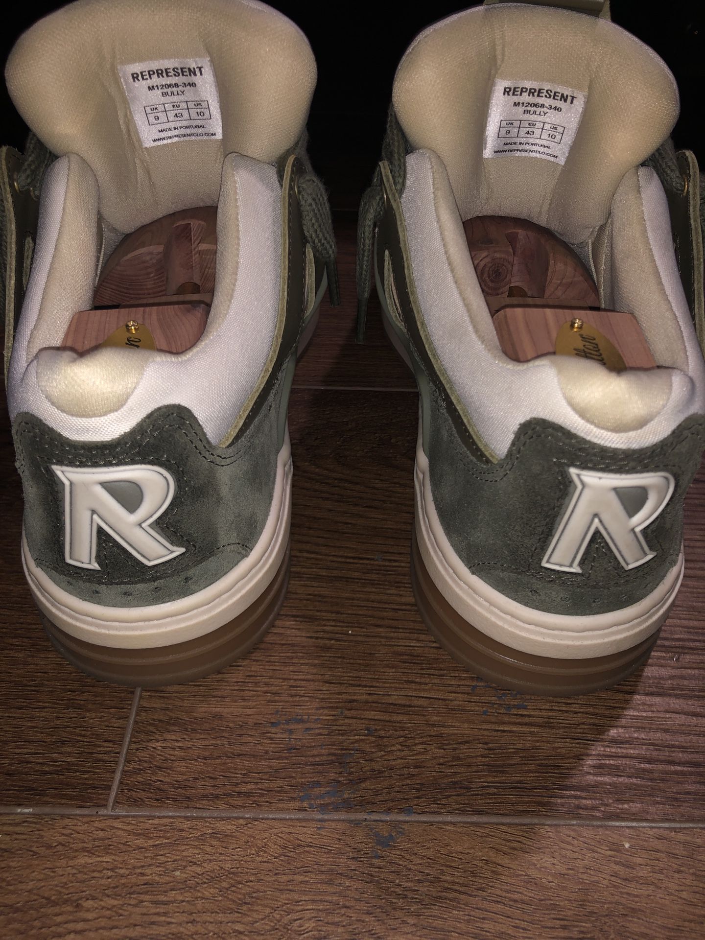 Represent - Bully Khaki / Buttercream Low Top Sneakers (US 10)