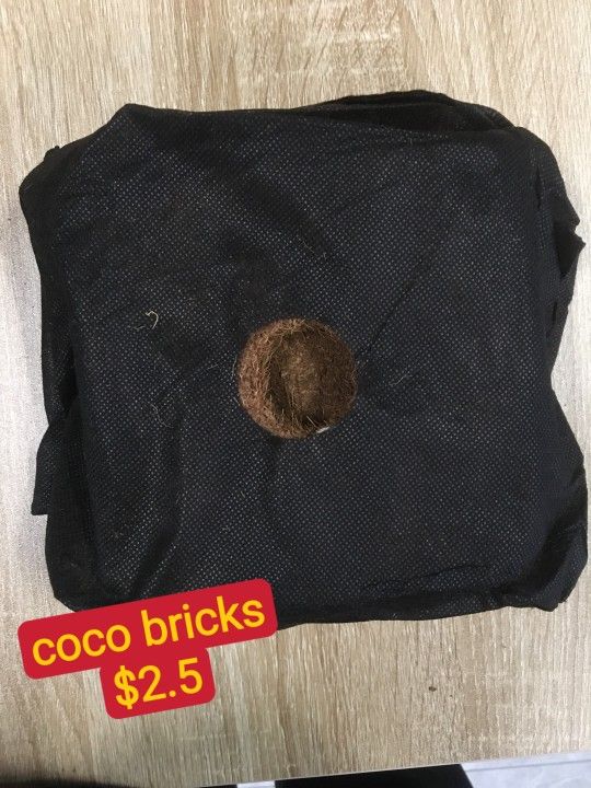Coco Coir Brick,18.5*12.2*11.2 in.$3 Each