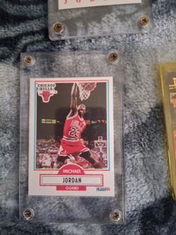 16 Michael Jordan cards