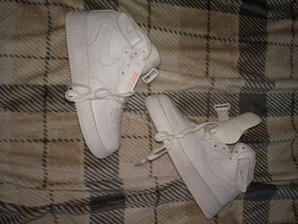 Nike size 8 AF1
