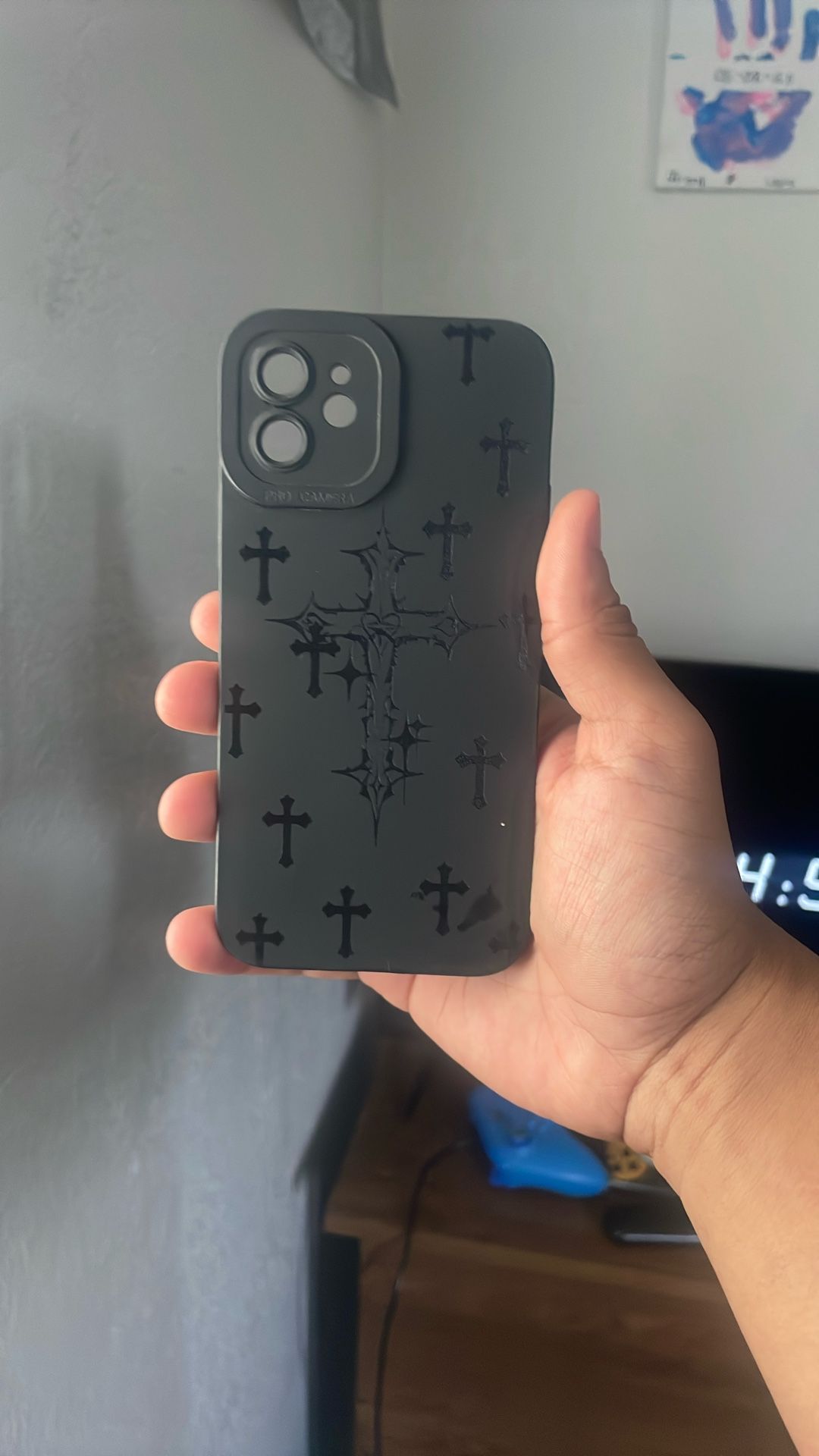 I Phone 12 Chrome heart Case