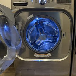 LG WM8100HA front-load washer