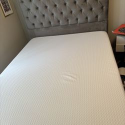 Queen Mattress And Bed Frame 