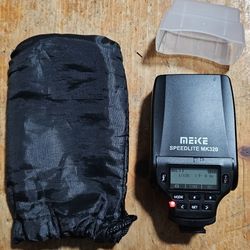 Meike Mk320 Speedlite For Sony
