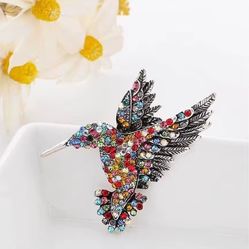 Hummingbird Hot Beautiful Made Stell Brooch Cloth Art Shirt Dress Bag Pants Decoration 