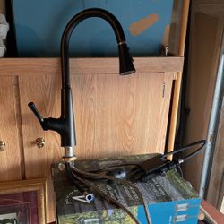 Kitchen Faucet  touch less 