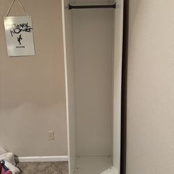 Wardrobe Closet 