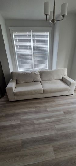 Ashley Furniture Maggie Sofa