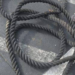 Black Gym & Training Rope w/ Textured Grip, Twisted 1/2" Diameter