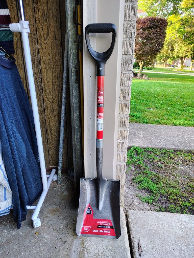 Square Point Shovel: $15.00  ( retails for $29.99 )