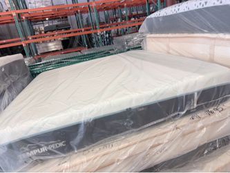 🔥King mattress Tempurpedic ProAdapt medium contour 🔥