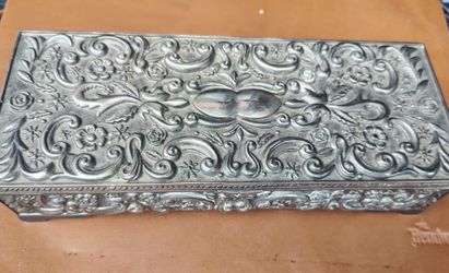 Godinger jewelry box