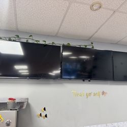 3 TCL 43 Inch TV’s