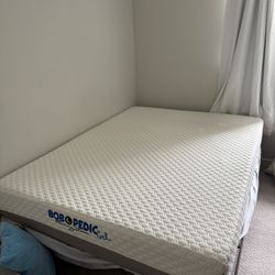 Mattress-memory Foam Queen Size