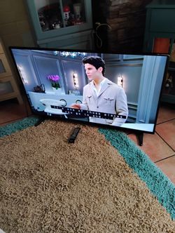 50 Inch Smart TV Insignia Brand