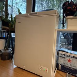 Galanz 5 Cubic Feet Chest Freezer